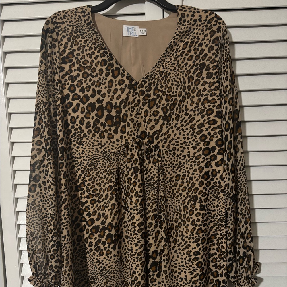 Time and Tru Leopard Print V-Neck Dress